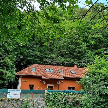 Willa Tuendererdo Miszkolc Zewnętrze zdjęcie