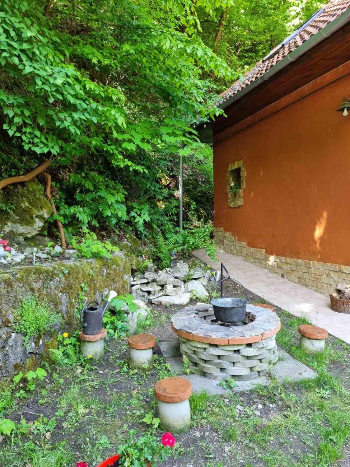 Willa Tuendererdo Miszkolc Zewnętrze zdjęcie